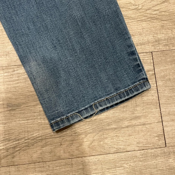 Lane bryant genius fit straight leg medium wash Stretch denim jeans size 18 Reg - Picture 11 of 12